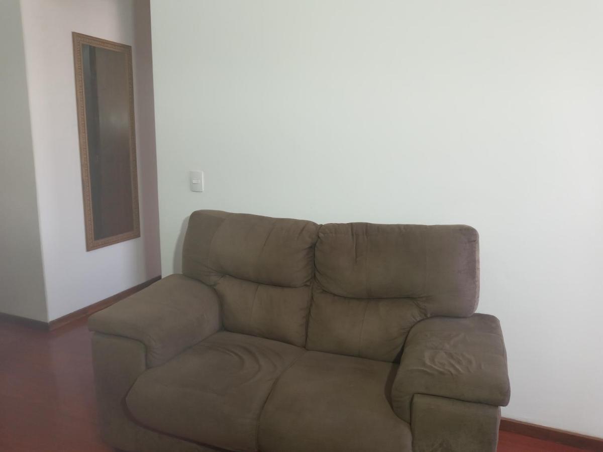Apartamento funcional e confortável em Curitiba Exterior foto